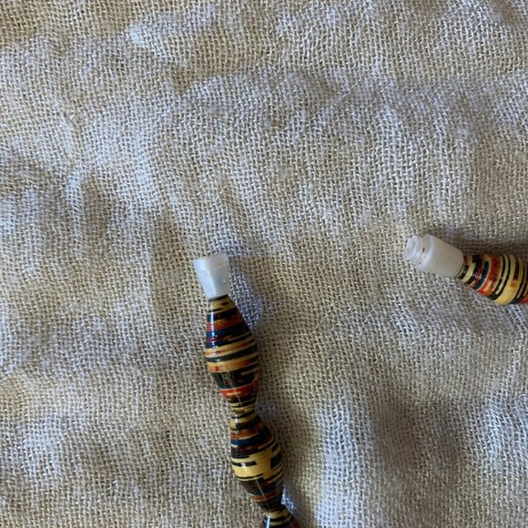 Multicoloured rolled paper bead necklace - Picture 3 of 5